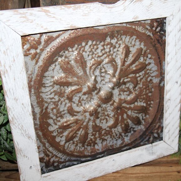 Ornate Vintage Rustic Metal Tile & Reclaimed Wood Medallion Wall Decor Plaque - Picture 2 of 6